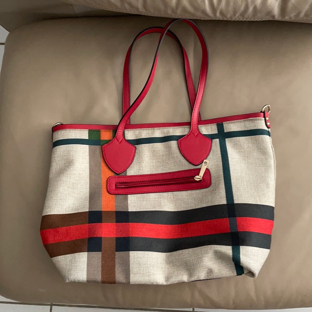 Woman’s tote bag